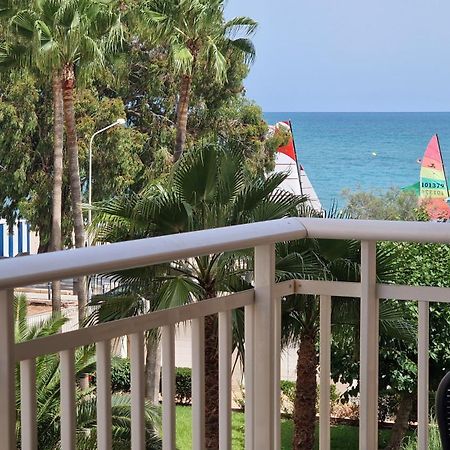Apartamento Dos Habitaciones, Frente A La Playa, Беникасим Экстерьер фото